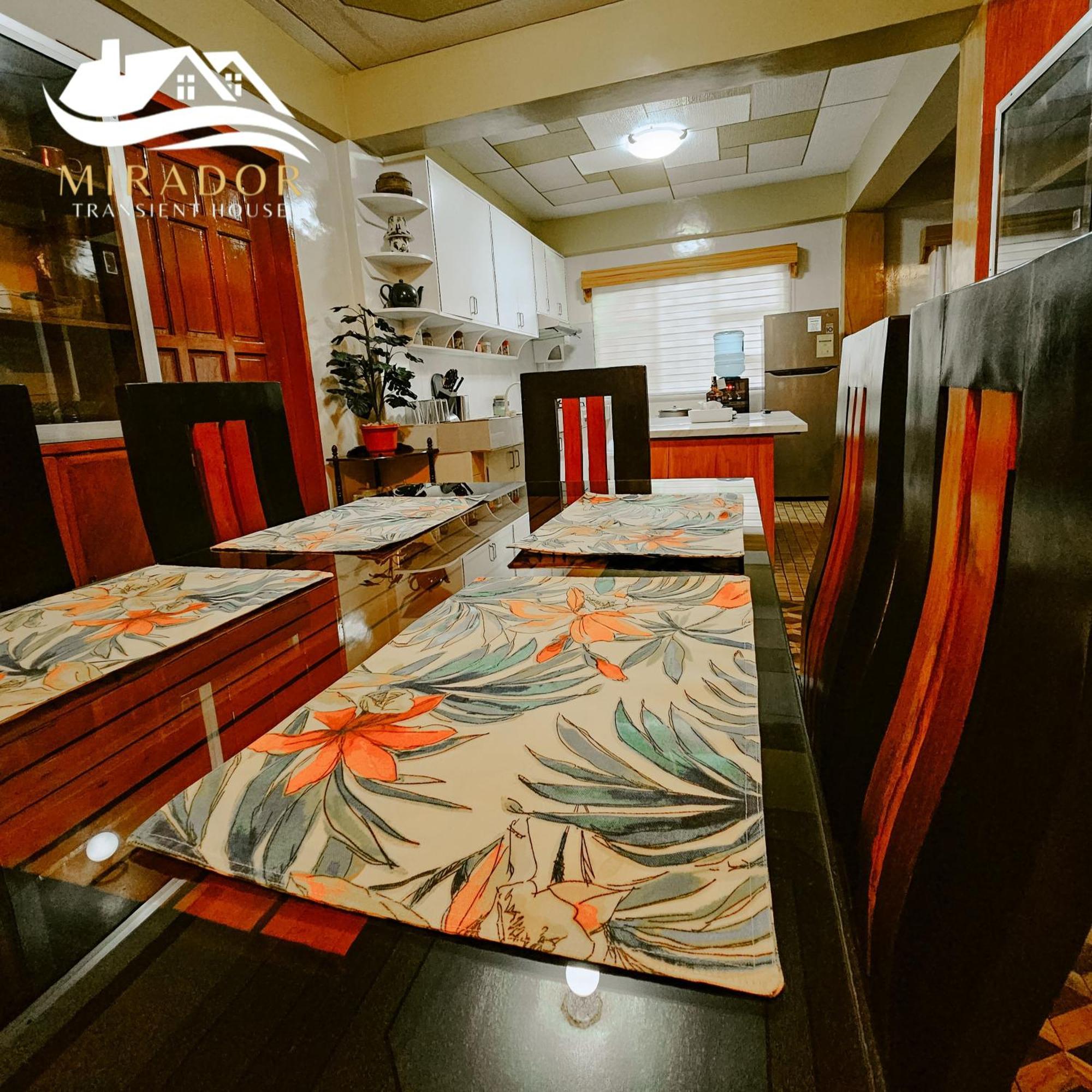 Villa Mirador Old-Time House Walking Distance To Lourdes Grotto Baguio City Exterior foto
